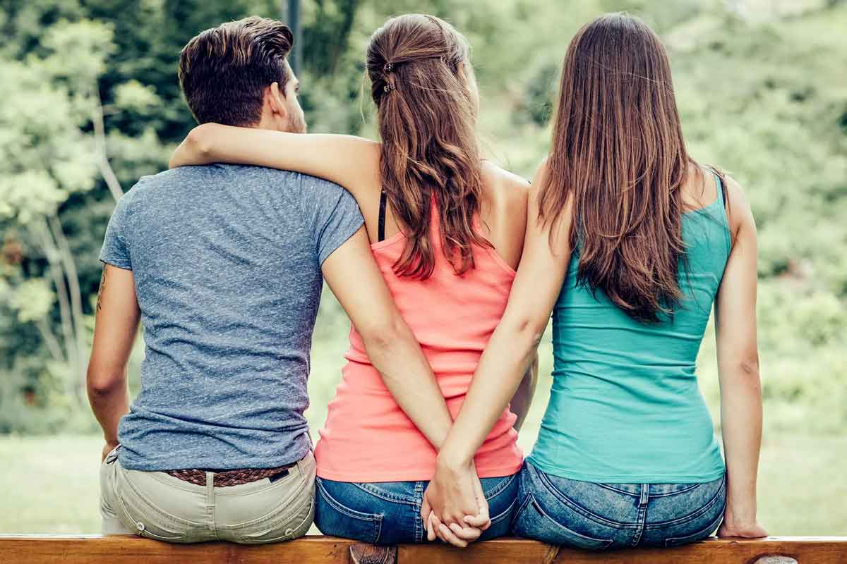 آیا تمایلات به سکس ضربدری درمان پذیر است؟